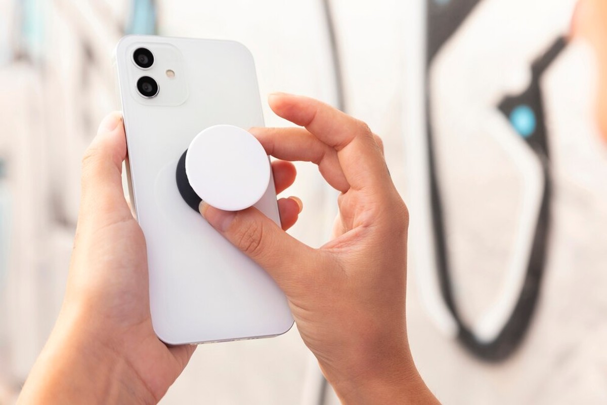Read more about the article Best camera mobile phone under 20000